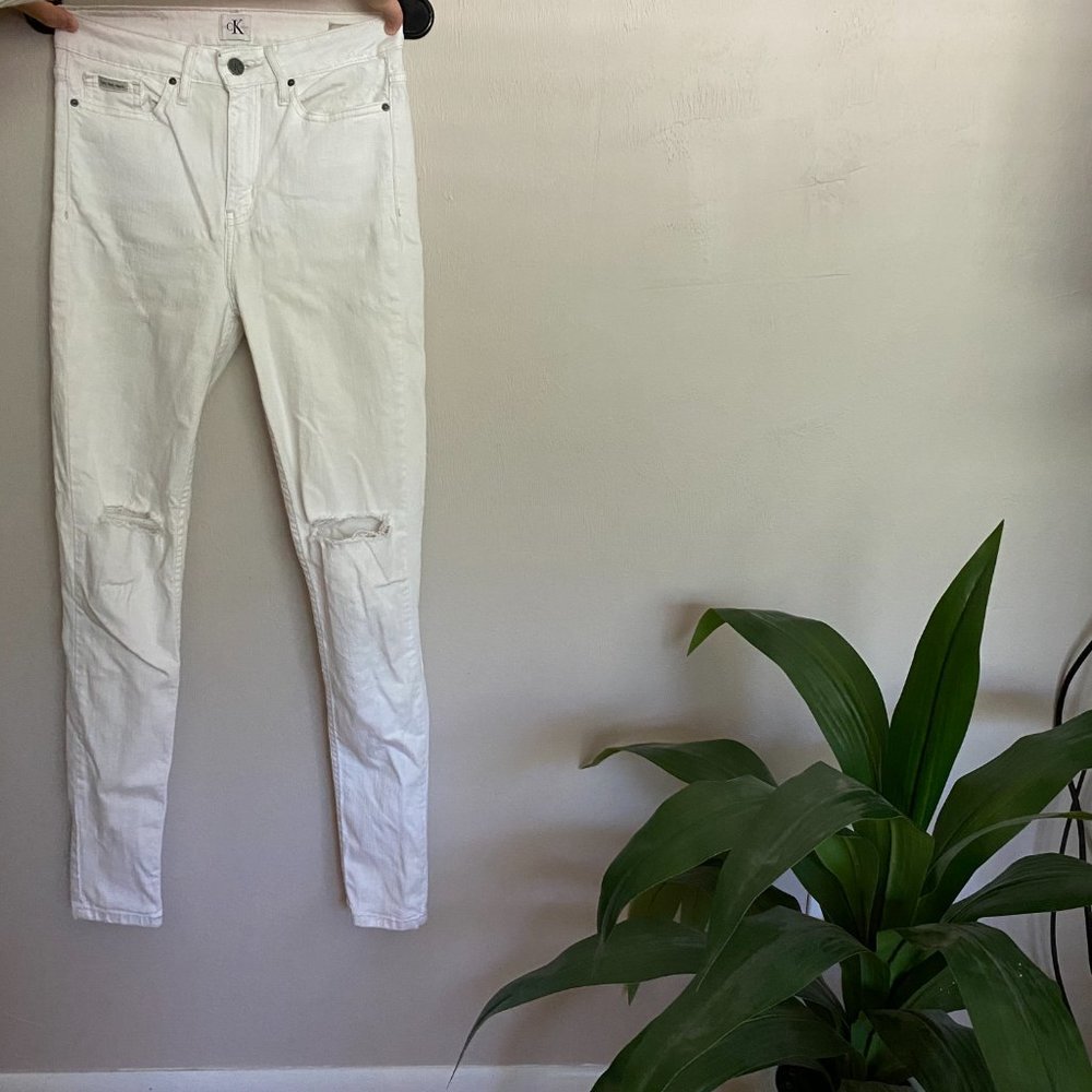 White Calvin Klein Ripped Skinny Jeans